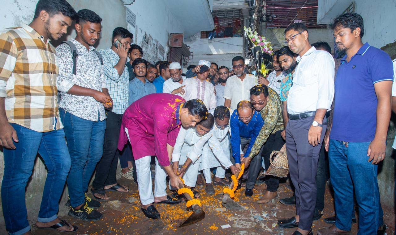 রামপুরে রাস্তা-ড্রেনের উন্নয়ন কাজের উদ্বোধন