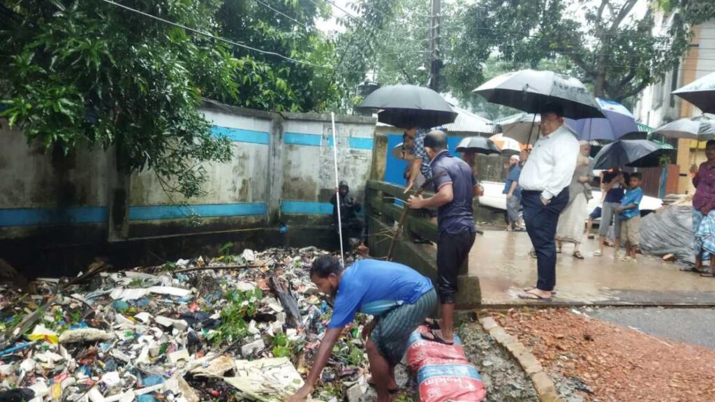 যে কারণে জলাবদ্ধতা ফেনী পৌর এলাকায়, কী করছে পৌরসরভা?