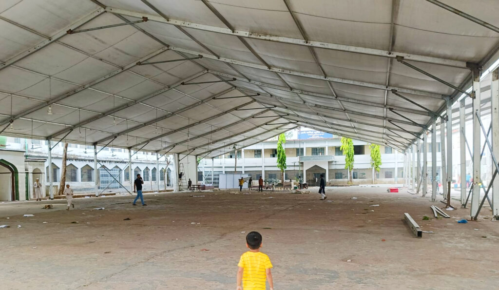 ঈদ উদযাপনে প্রস্তুত ফেনী