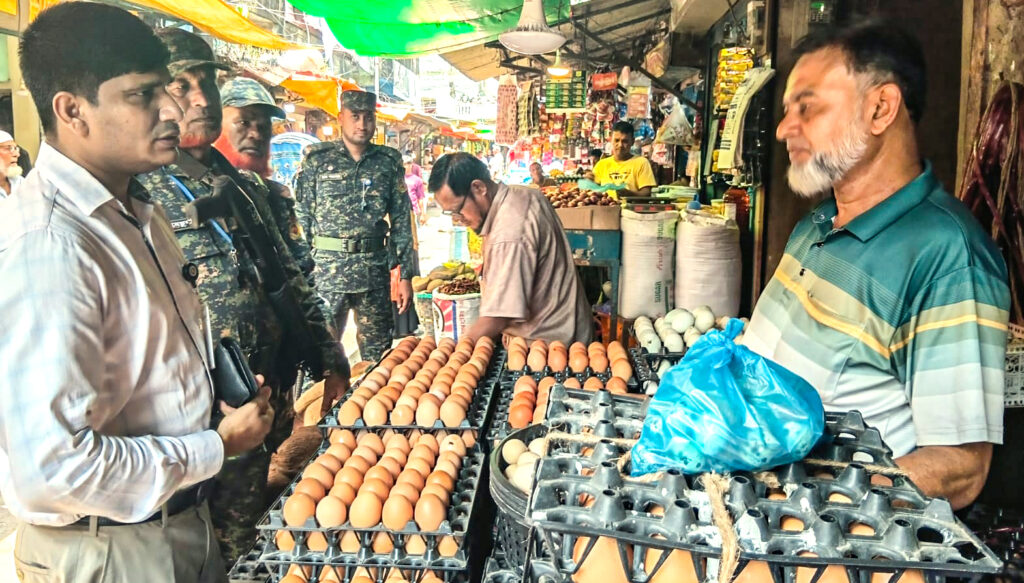 ভোক্তা অধিদপ্তরের অভিযান ৩ প্রতিষ্ঠানকে জরিমানা