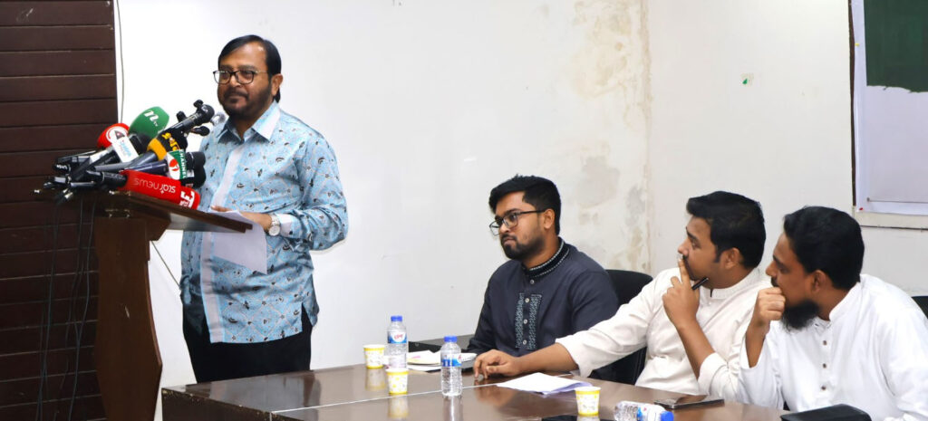এবি পার্টির চেয়ারম্যান মজিবুর রহমান মঞ্জু: নিজের সুবিধামতো আইন প্রণয়ন ও প্রয়োগ করে কোন স্বৈরশাসক টিকতে পারেনি